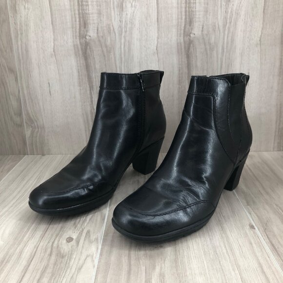 Clarks Ankle Boots Womens 9.5M Gracious Black Leather Zip Booties - Picture 4 of 12